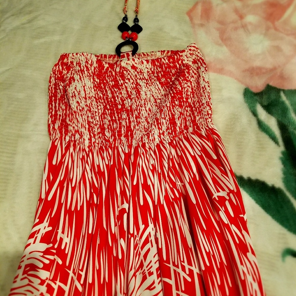 Dress - Picture 3 of 3